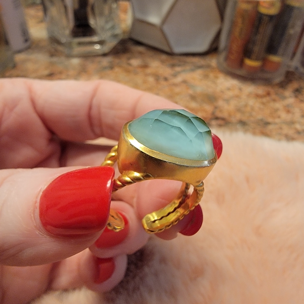 Julie Vos Nassau Ring